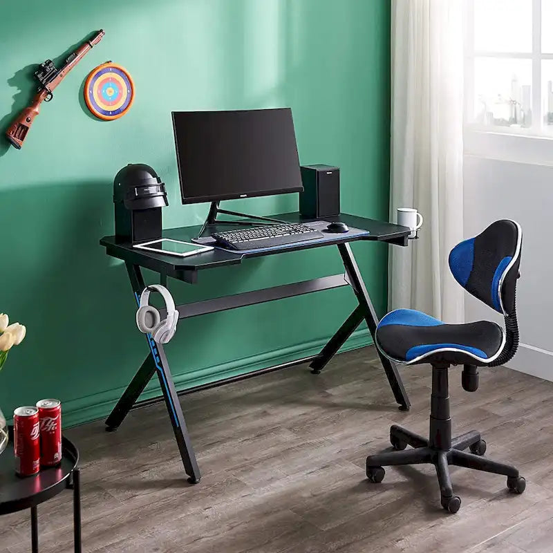 Fauteuil de bureau ergonomique en maille avec support lombaire réglable, bureau d'ordinateur et chaise.