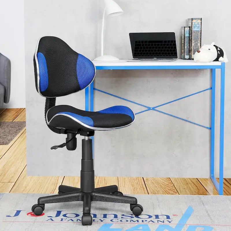 Fauteuil de bureau ergonomique en maille avec support lombaire réglable, bureau d'ordinateur et chaise.